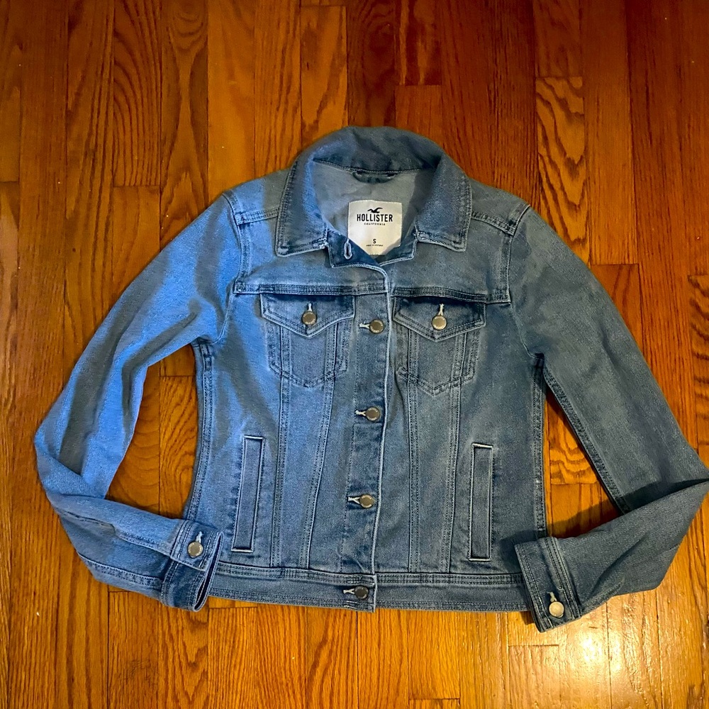 Hollister Size Small Denim Jacket
